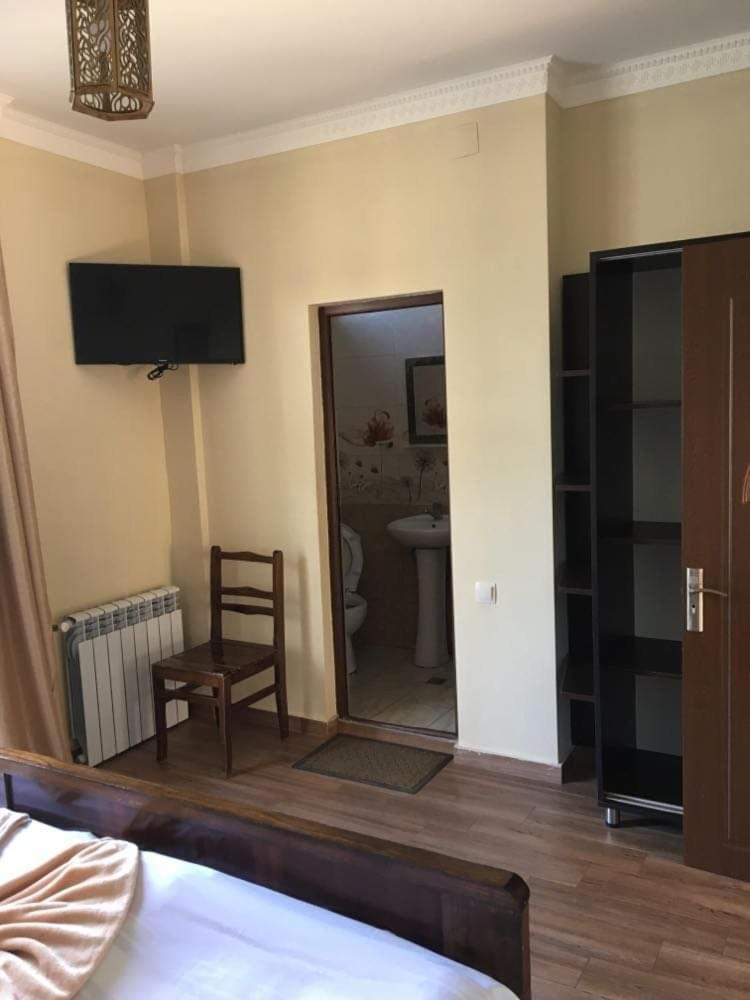 Hotel Twins Anna Kobuleti Habitación foto